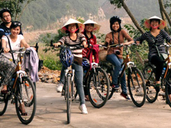 Vietnam Tour Team